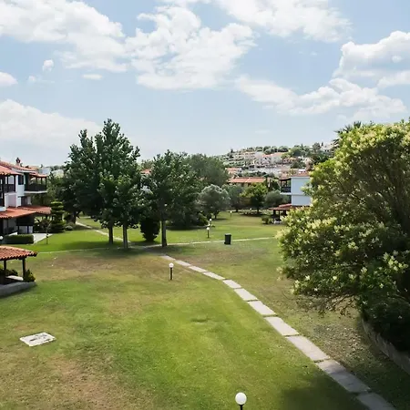 بيت للعطل White Blossom #fourka